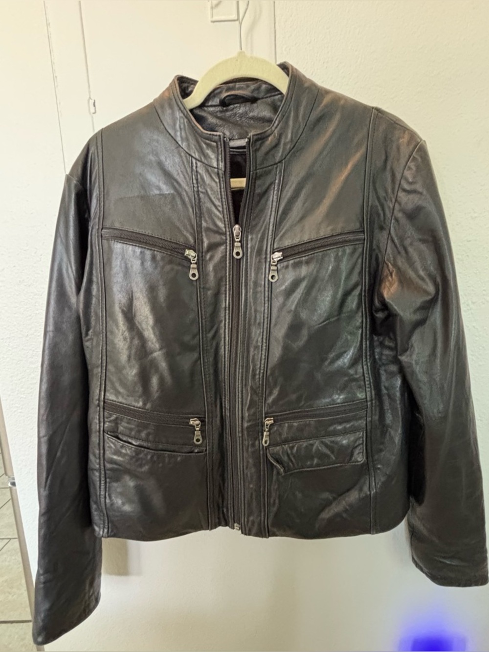WILDA Ladies Black Leather Zip Jacket Front Pockets Size XXL SEE MEASUREMENTS!